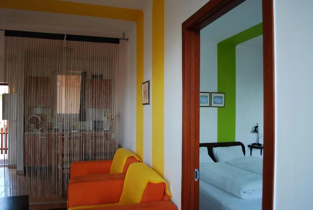 Szentmihalyi 22 Apartman Apartment Budapesta