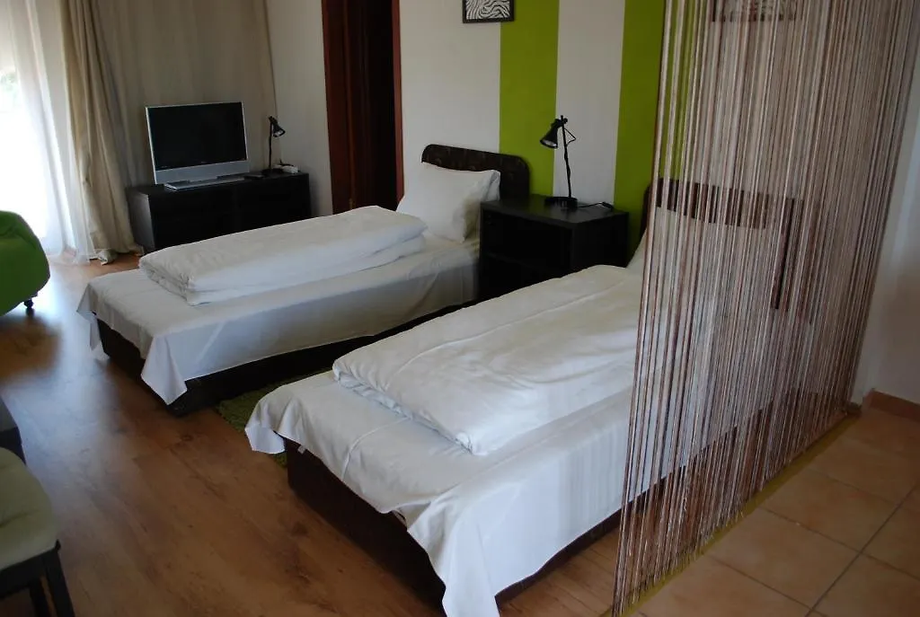 Szentmihalyi 22 Apartman Apartment Budapesta